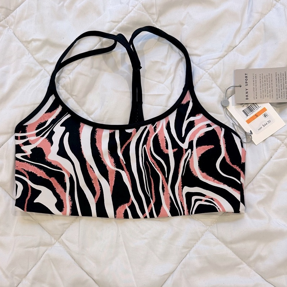 NWT- DKNY Sports Bra!🩷Never Worn!! ✨Size Small
